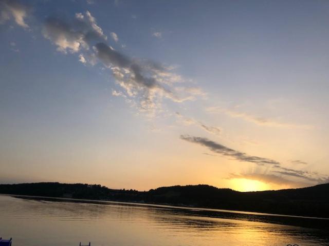 伏尔塔瓦河畔利普诺Riviera Lipno Provence公寓 外观 照片