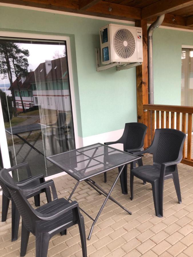 伏尔塔瓦河畔利普诺Riviera Lipno Provence公寓 外观 照片